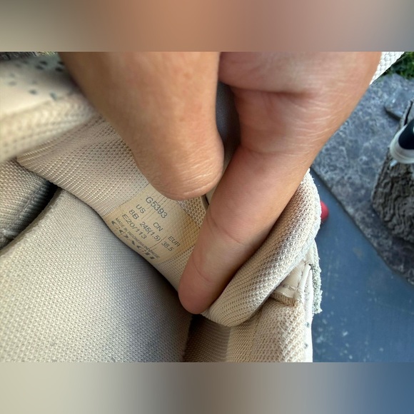 COACH Clip Low Top Sneaker Size 8 B - Picture 3 of 12